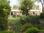 Rajasthan: In dem blhenden Garten eines Heritage-Hotels...