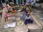 Udaipur: Keine Plastiktten auf dem Markt - hier gibt es geflochtene Krbchen