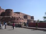 Agra: Das Rote Fort - eine Kombination von Festung, Palsten und Grten
