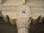 Agra: ...Marmor mit Intarsien aus Halbedelsteinen