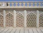 Agra: Begrenzung einer Terrasse im Palast